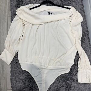 Express Cream Off-Shoulder Long Sleeve Bodysuit